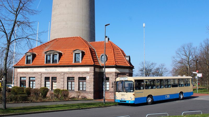 Zufahrt Rheinturm