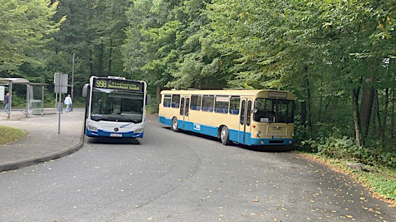 MAN SÜ240 H107 in der Schleife Müngsten Brückenpark