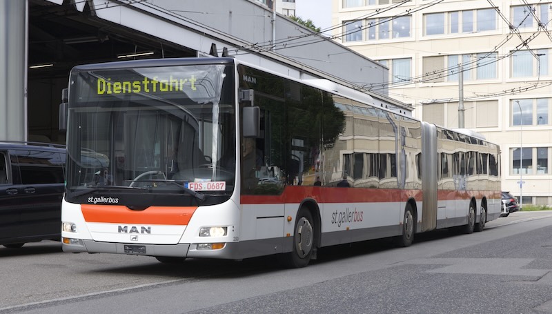 SÜ240 »H107« in Katernberg, Pahlkestraße